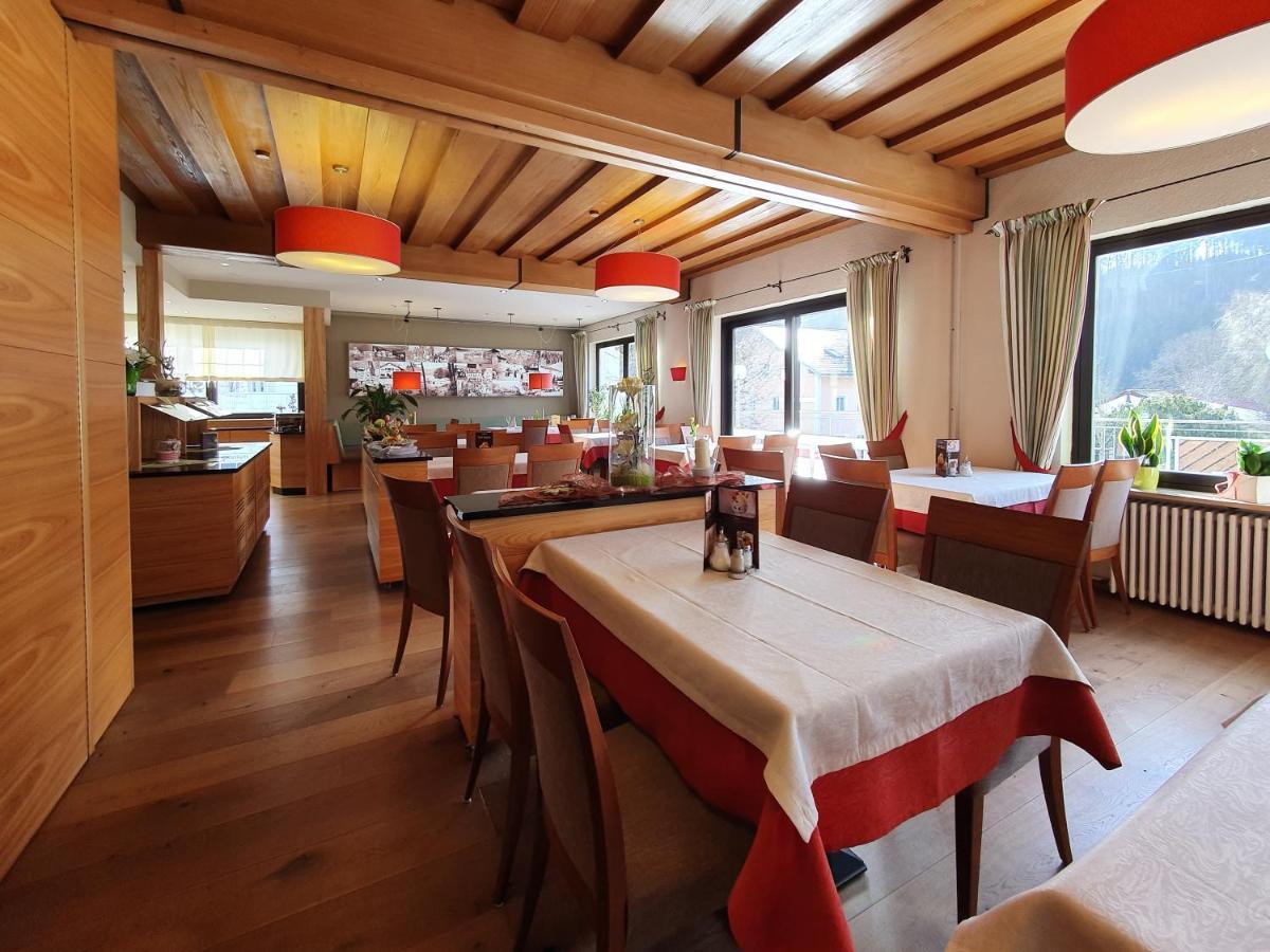 Hotel & Gasthof Zur Linde Kipfenberg Ngoại thất bức ảnh