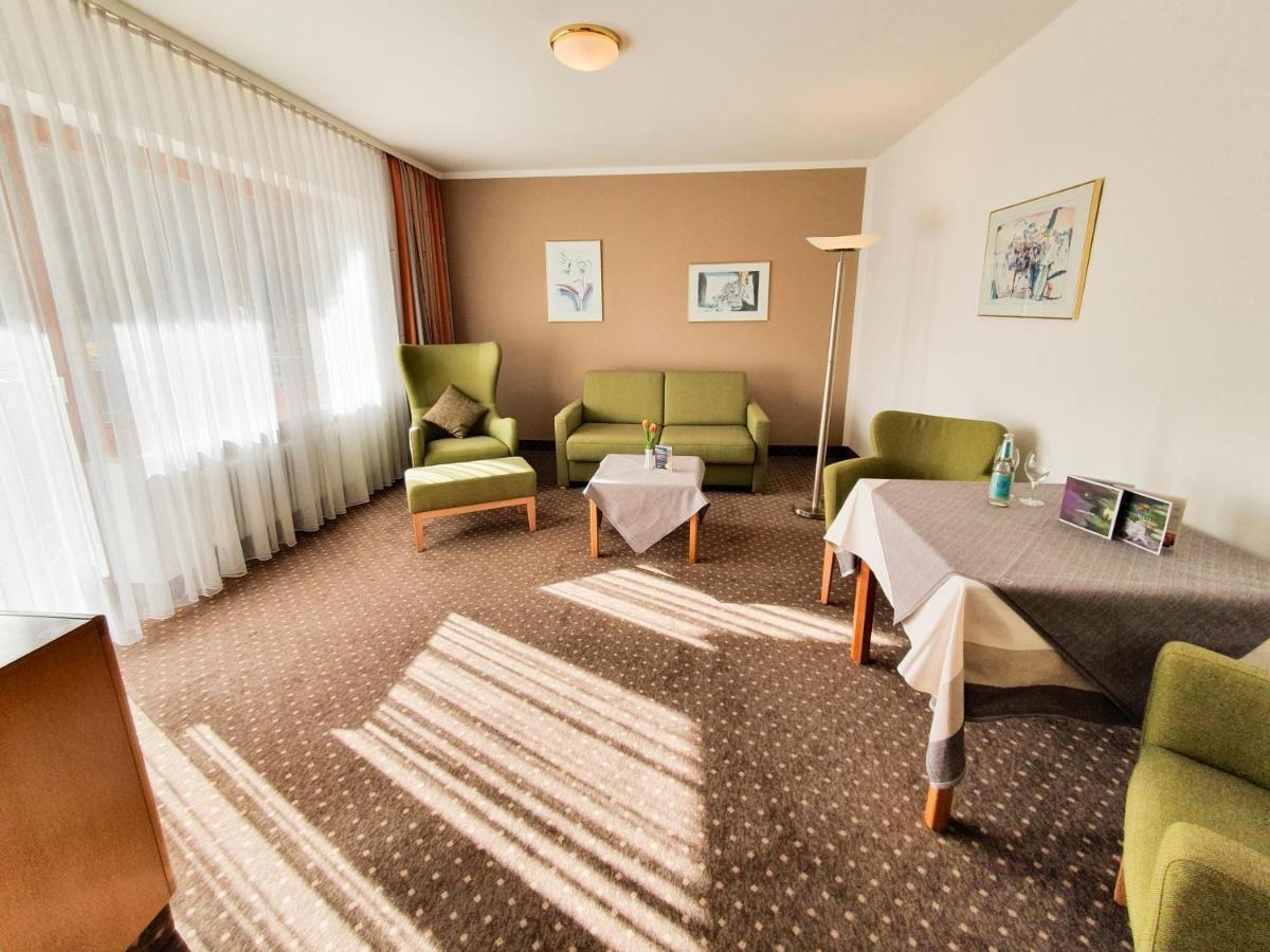 Hotel & Gasthof Zur Linde Kipfenberg Ngoại thất bức ảnh